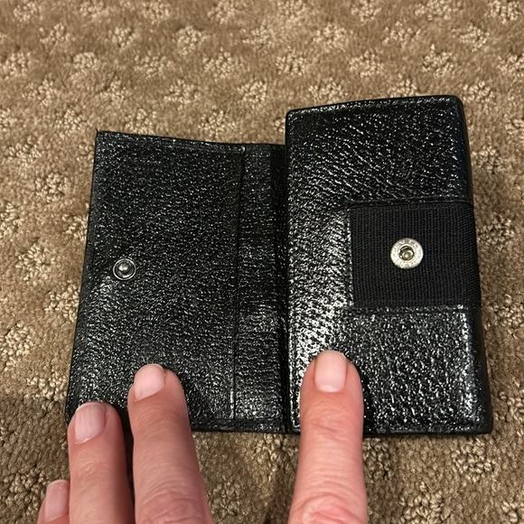 Gucci Black leather and Cloth Tri Fold Snap Key Holder. Description In Photos. - Picture 4 of 11